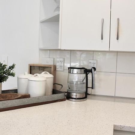 5-Min Walk To Village - Havelock North Holiday Home With Spa Pool المظهر الخارجي الصورة