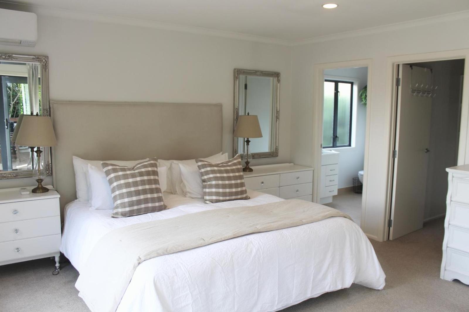 5-Min Walk To Village - Havelock North Holiday Home With Spa Pool المظهر الخارجي الصورة